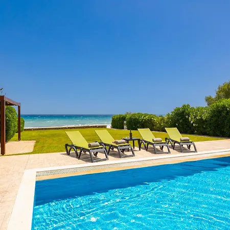 Metis Villa *