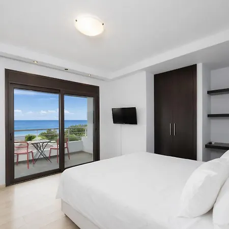 Metis Villa *
